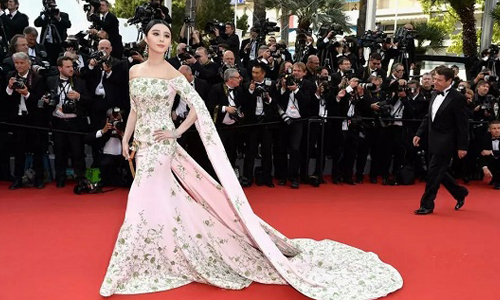 蔥花蛋禮服竟然入圍！好萊塢最會穿衣名人榜Top 10 好萊塢、浮華世界、范冰冰、麥可法斯賓達、黛安克魯格