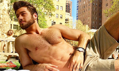 醫生、男模or金鋼狼？紐約最帥醫生帥到沒朋友 醫生、男模、金鋼狼、紐約、帥、帥哥、爆紅、JC James