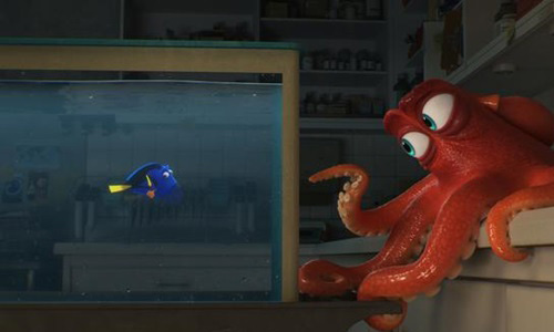 多莉出現啦！迪士尼D23博覽會釋出多部電影海報、劇照 多莉、迪士尼D23博覽會、與森林共舞、海底總動員2：尋找多莉、魔境夢遊2