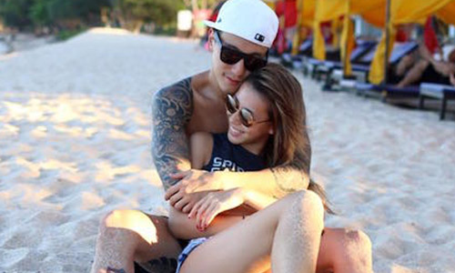 好啦我們都知道你們so in love啦！隔著螢幕也感覺到中台情侶檔漫～出來的愛意 情侶檔、放閃、曬恩愛、王陽明、蔡詩芸