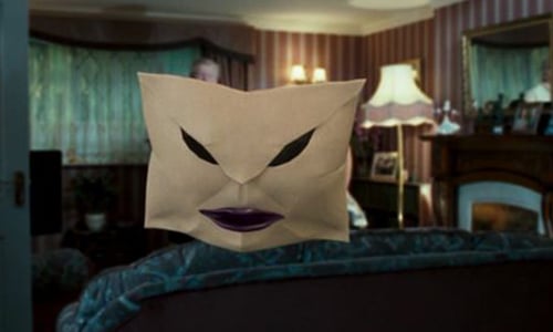 魔法部的信在好多集都出現過耶！超難《哈利波特》場景大考驗 哈利波特、場景、考驗、神秘的魔法石、消失的密室