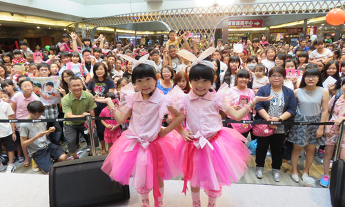 [新聞稿] 左左右右台南簽唱會 台南、簽唱會、左左右右、巨星、來訪