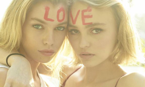 強尼戴普女兒「愛上」麥莉女友？！女女戀時尚寫真超吸睛 強尼戴普、女兒、愛、麥莉希拉、女友