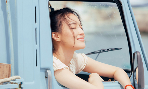 妞特企：每個女孩都要擁有一次！5個關於女孩獨自旅行的好處是… 愛玩妞、落跑吧愛情、旅行、獨立、女孩