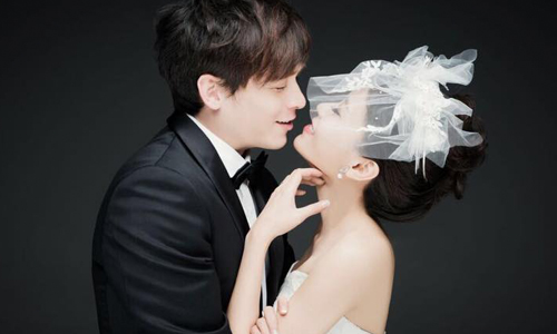 妞快報：晚5年不嫌遲！倪安東攜妻赴首爾補拍婚紗甜蜜曝光 倪安東、緋聞、婚紗、老婆、曝光