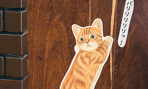 被貓抓壞家具有解！「貓咪壁貼」讓喵星人罰站懺悔ing 貓咪、喵星人、Felissimo、壁貼、傢俱