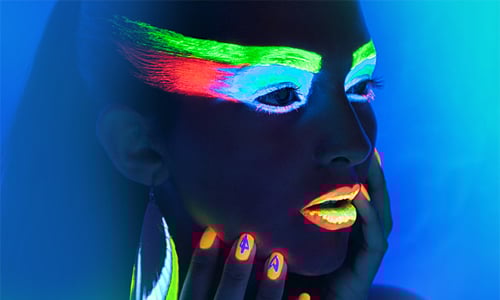 09/11限時免費App特輯：超炫霓虹效果讓每張相片都是party time！ 限免、免費、特價、iPhone、App