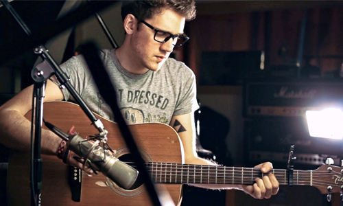 他們都比線上歌手還紅！盤點5位新生代實力派素人歌手 Chrissy Costanza、Kurt Hugo Schneider、megannicolesite、Alex Goot、Jasmine Thompson