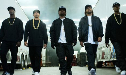 二十年來最佳的音樂傳記電影！《衝出康普頓》嘻哈反骨締造票房奇蹟 衝出康普頓、電影、嘻哈、熱血、票房