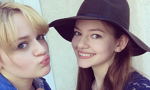 [友站新聞] 怎麼可能！15歲暮光情侶女兒瞬間變熟女！  Pikicast、玩翻世界、麥肯基弗依、Mackenzie Christine Foy、暮光之城