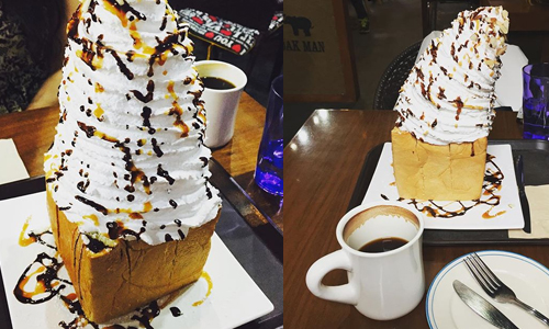 鮮奶油真的不會塌下來嘛！韓國網友瘋傳巨無霸蜜糖吐司 鮮奶油、蜜糖吐司、咖啡、韓國、하바네라카페、하바네라