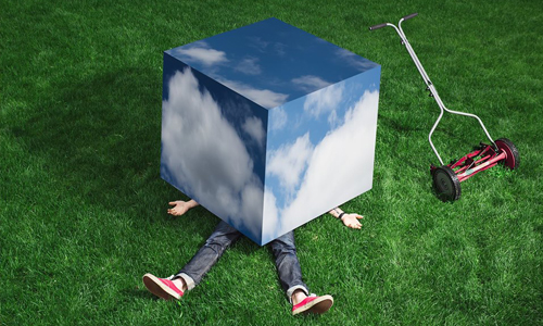 除個草就被雲給壓死了？大開異次元之門超現實攝影集 Logan Zillmer、超現實、攝影、Photography、奇幻