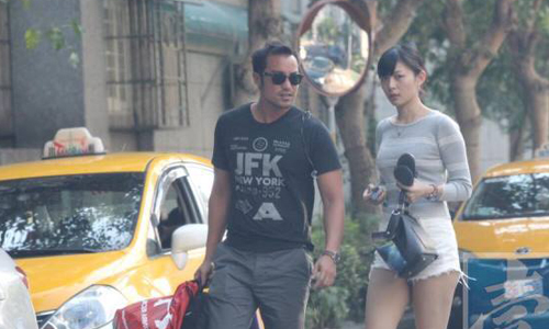 妞快報：分手兩個月就搭上新歡？張孝全帶圈外長腿俏妞見媽媽 張孝全、女友、新歡、萬茜、分手