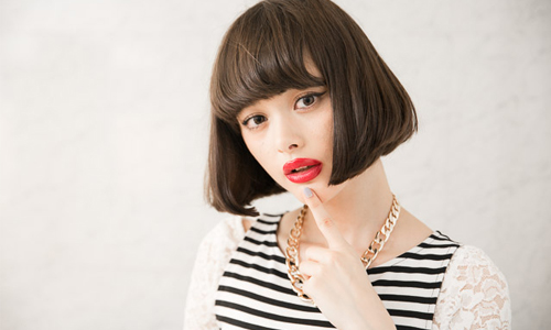 看膩自己的長髮了嗎？簡單4步驟讓你瞬間變鮑伯頭  鮑伯頭、長髮、短髮、DIY、小黑夾