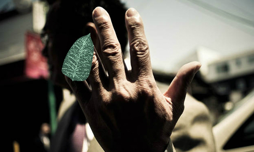 斷指、刺青都是真實日常！「黑道攝影」揭開眾人好奇的神秘面紗 攝影、黑道、神秘、好奇、深入、Anton Kusters、喪禮、刺青、斷指、藝術