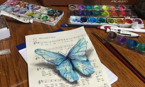 停在琴譜上的蝴蝶是真是假？藝術家Stey by stey繪畫過程大公開 Janette Rose、instagram、janetterose、手繪、蝴蝶