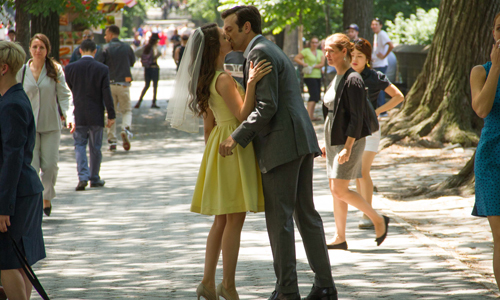 [新聞稿] 被未婚妻形容是“至高無上的愛” 銀幕上卻教女人自慰 傑森蘇戴西斯、愛睡在一起、萊絲麗海德蘭、喜劇、奧莉維亞魏爾德