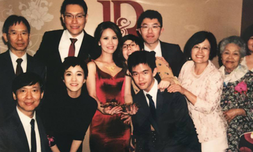 妞快報：全家都擁有超高顏值！郭采潔大姐穿旗袍出嫁辣翻網友 郭采潔、姐姐、弟弟、家人、結婚、出嫁、妞快報