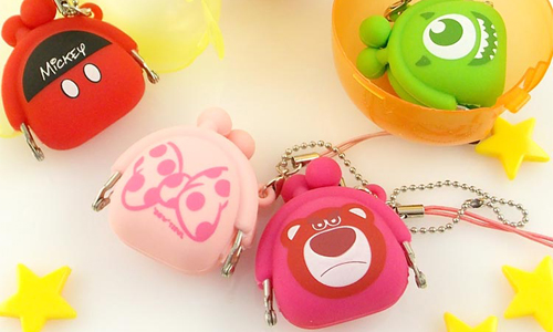 隨身小物就交給熊抱哥守護吧！超實用迪士尼零錢包耳機塞 迪士尼、零錢包、耳機塞、手機週邊、珠扣
