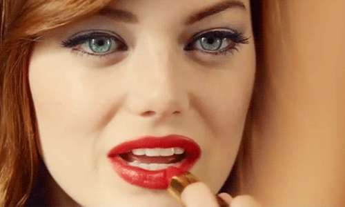 眼影搗碎後可以變成唇彩？6個關於口紅的絕妙小技巧 口紅、妙招、敗部復活、沾、技巧