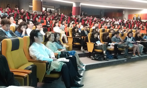 [新聞稿] 2015十大話題商品 爆紅神秘配方：善用社群數據與平台特性  預測未來商機 自媒體成功經營、即時制定策略及回應 網路、爆紅、話題、商品、2015