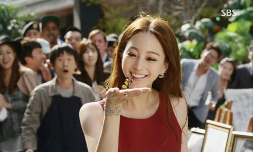 妞特企：多了這一味讓他更陶醉！不同類型男孩最愛的女孩香氛是.... 莎啦莎啦、香水沐浴露、香氛、戀愛、陶醉、吸引、暖男、型男、文青