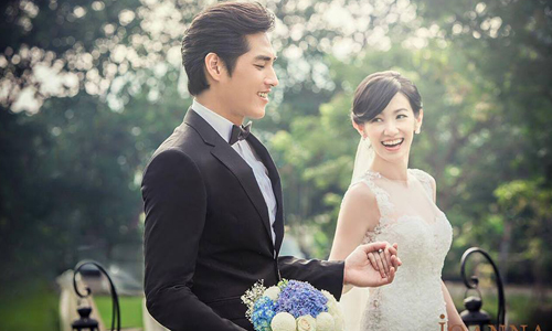 閃到直接在星光大道上打啵！盤點娛樂圈中的閃光姊弟戀 姊弟戀、楊一展、江祖平、藍正龍、周幼婷、陳曉、陳妍希、蔡依林、錦榮、柯震東、李毓芬