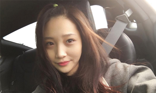 可愛又有朝氣！韓國女團都在綁的「蘋果梗」髮型小教室 蘋果、蘋果梗、韓國、女團、偶像、髮型、DIY、簡單、Dara、潤娥、具荷拉、IU