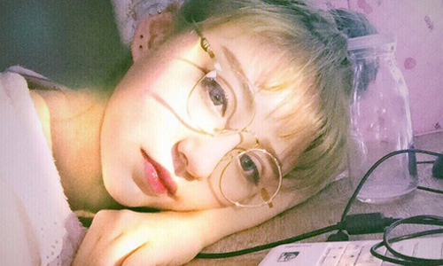 粗框眼鏡OUT！征服日韓妞的新鏡框就是它 眼鏡、造型、款式、金絲、金色