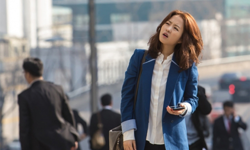 有熱情就能戰勝一切困難？朴寶英在《假裝熱情》化身崩潰小菜鳥啦 假裝熱情、朴寶英、鄭在泳、尹均相、職場