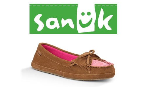 [新聞稿] 北美洲民族大融合！聖誕紅綠配莫卡辛女鞋系列 SANUK、聖誕、紅綠配、莫卡辛、女鞋