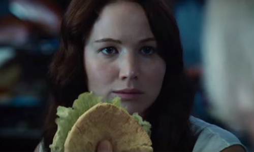 凱妮絲最愛的比德抵加啦！《飢餓遊戲》爆笑惡搞影片登場！ 飢餓遊戲：自由幻夢 終結戰、惡搞、飢餓遊戲：自由幻夢2、The Hunger Games: Mockingjay — Part 2、珍妮佛勞倫斯