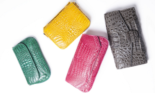 [新聞稿] aBoutmi鱷魚皮包款貴氣時尚  演繹奢華細膩作工  繽紛色彩最佳聖誕獻禮 aBoutmiㄝ、鱷魚皮、秋冬、鱷魚包款、聖誕