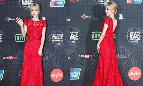 太妍以火紅禮服現身美如精靈！2015年韓國盛典MAMA紅毯全紀錄 太妍、禮服、紅毯、星光大道、韓國