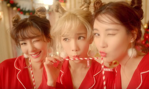最想要的聖誕禮物就是少女時代！太蒂徐聖誕專輯MV從頭到尾都是穿搭重點 少女時代、太蒂徐、dear santa、聖誕專輯、太妍
