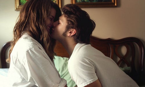 一早親熱卻被男友的口臭薰醒？浪漫晨吻必備的5項前置作業 口臭、晨吻、浪漫、親熱、偶像劇、宿醉、美容覺、保濕、浮腫