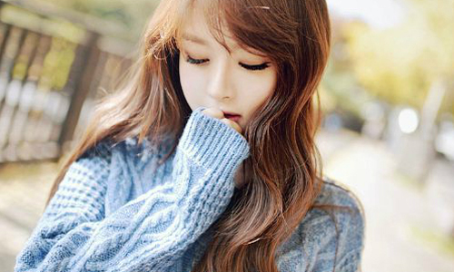 毛衣總是吸附味道超麻煩！7個妙招讓你的厚重毛衣不再臭烘烘 毛衣、除臭、收納、清洗、衣物