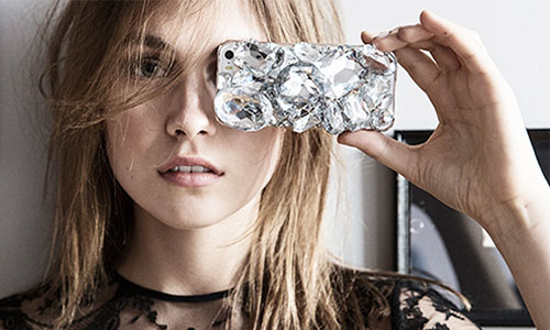 說有多奢華，就有多奢華！大寶石手機殼滿足女孩的虛榮心 IPHORIA、手機殼、寶石、鑽石、奢華、浮誇、虛榮、少女、夢幻、貴氣