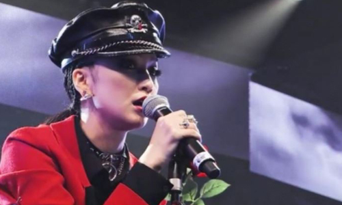 妞快報：走音、詭異妝容嚇壞人？中島美嘉再扮NANA卻回不去了.... 中島美嘉、走音、NANA、耳疾、妞快報