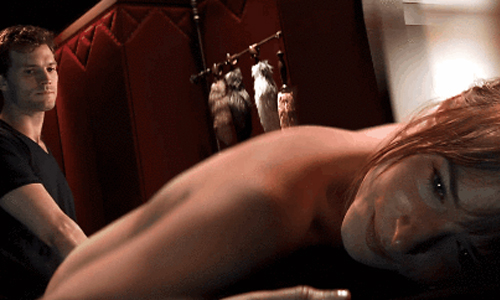 《格雷》安娜殺青後收到紅房刑具！那些大明星從片場帶回家的紀念品 丹尼爾雷德克里夫、艾瑪華森、魯伯特葛林特、伊恩麥克連、小勞勃道尼