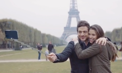 看到的人都會大喊好想要？！一秒就能變身的超神「自拍手機殼」將誕生 手機、自拍、STIKBOX、手機殼、創意