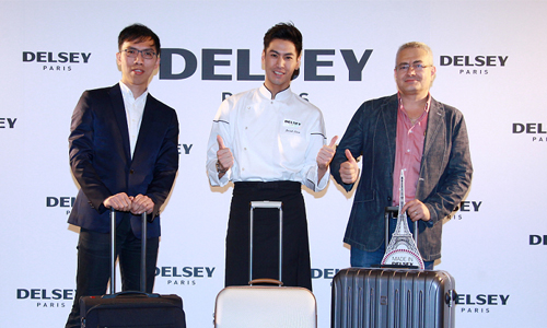 [新聞稿] 陳德烈化身法式主廚 演繹無庸置疑的法國設計 DELSEY行李箱與法國料理的美好相遇 DELSEY、法國、設計、陳德烈、統一阪急百貨