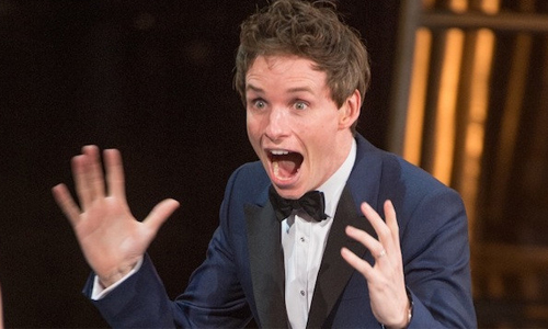 妞快報：結婚周年做人成功！影帝艾迪瑞德曼要當爸啦！ 艾迪瑞德曼、做人成功、懷孕、漢娜貝格蕭、影帝