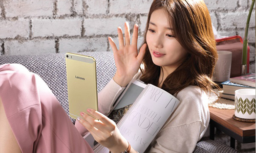 只有剛買才會全機包膜啦！剛換新手機會出現的7個舉動 手機、新手機、包膜、手機殼、週邊、軟體、App