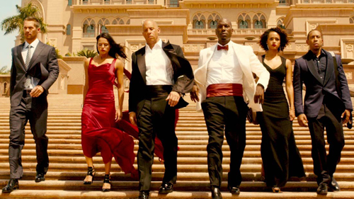 哪部電影完敗《玩命關頭7》？2015年盜版下載最多次的電影Top 10 電影、玩命關頭7、2015、星際效應、玩命關頭7、復仇者聯盟2：奧創紀元、侏儸紀世界、瘋狂麥斯、美國狙擊手、格雷的五十道陰影、金牌特務、魔鬼終結者：創世契機、哈比人：五軍之戰