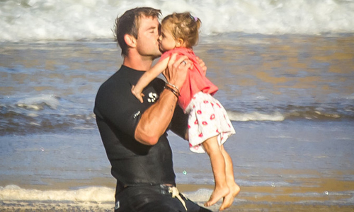 原來這麼壯是抱著兒子練出來的！雷神私下幸福家庭生活大曝光 雷神、私下、幸福、家庭、生活