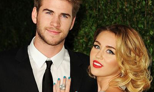 妞快報：吃回頭草、黏踢踢坐大腿！麥莉和雷神弟復合了 妞快報、回頭草、麥莉、雷神弟、復合、麥莉希拉、連恩漢斯沃