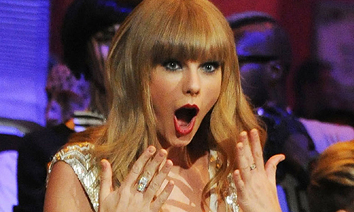 「媽，我在這！」 路人驚覺自己上電視的11種爆笑反應 上電視、尷尬、爆笑、路人、見光死