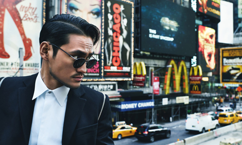 妞快報：你沒看錯就是《步步驚心》裡的十三爺！袁弘紐約寫真盡現摩登雅痞 步步驚心、十三爺、袁弘、紐約、寫真