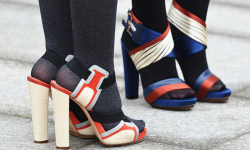 每次穿高跟鞋出門都覺得腳快廢了？5個購入高跟鞋前的須知事項 高跟鞋、購入、須知事項、高跟、試穿、撇步、tips